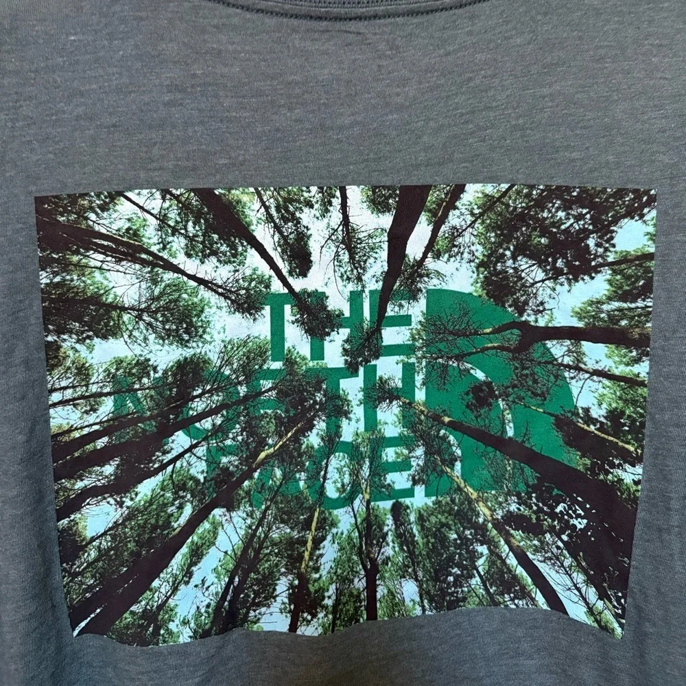 NWOT The North Face Crown Shyness Tee Size Medium